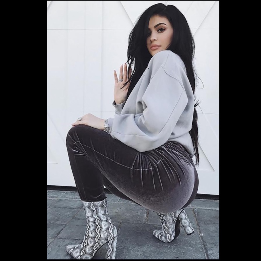 Fashion nova booties
